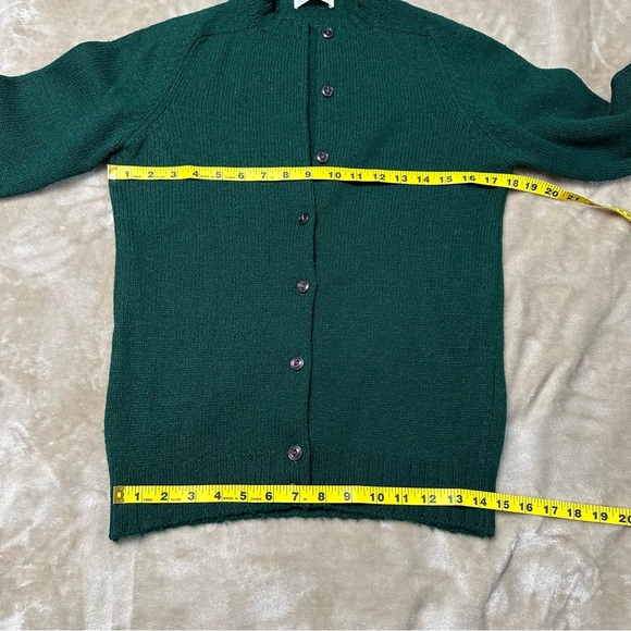 Bucks Countian by Jacques de Loux Green 100% Virgin Wool Cardigan Sweater 36 - Picture 6 of 6